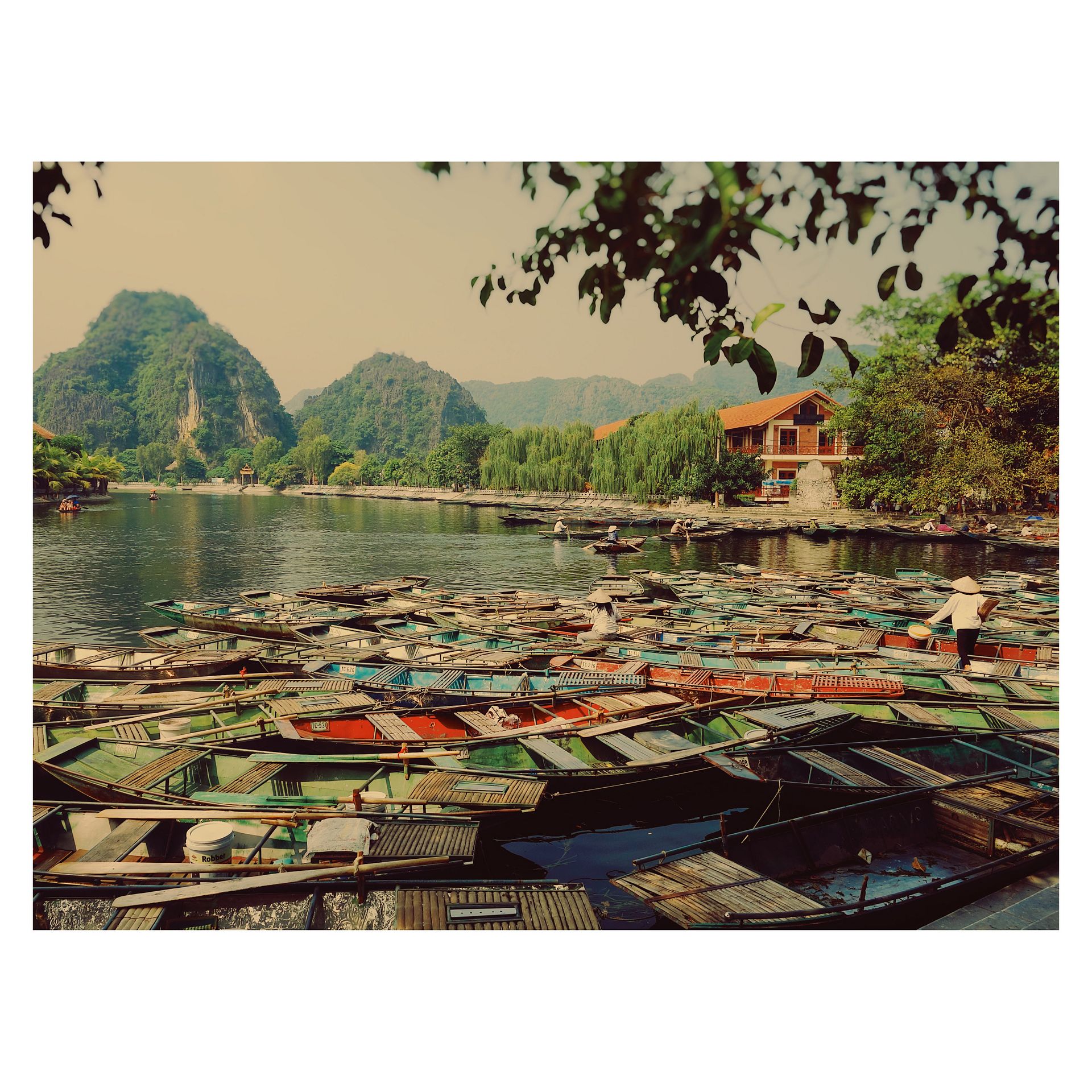 Postcards from Indochine - Trang An