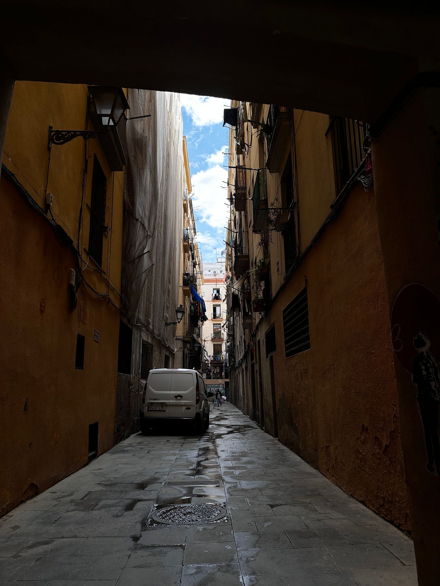 A back alley in Barcelona