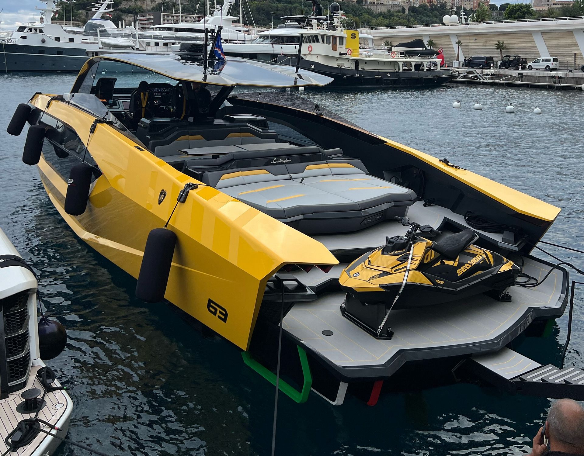 Lambo Yacht 